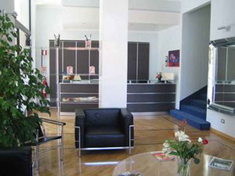 Hotel Ferrari Chiavari Exterior photo