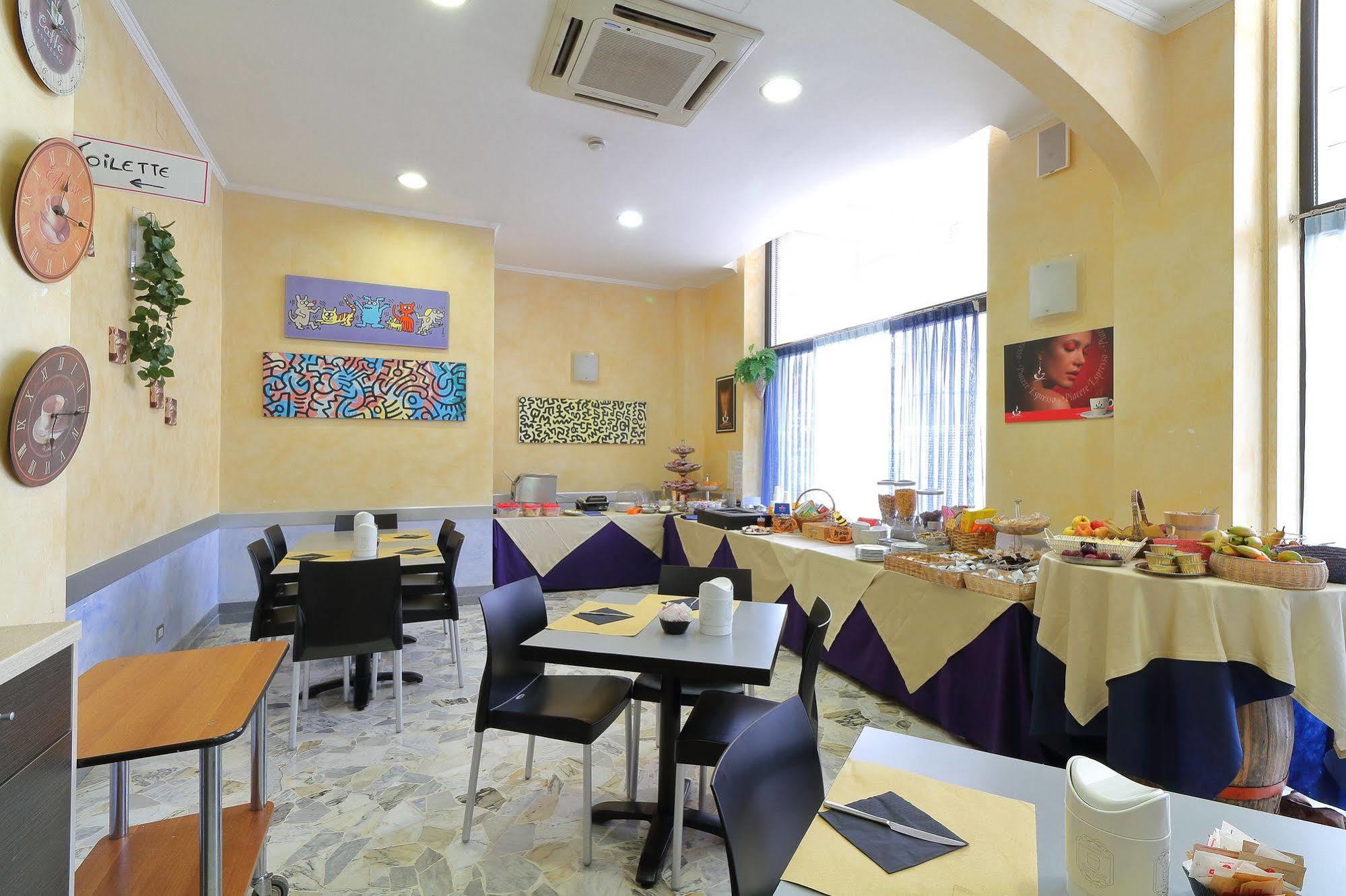 Hotel Ferrari Chiavari Exterior photo