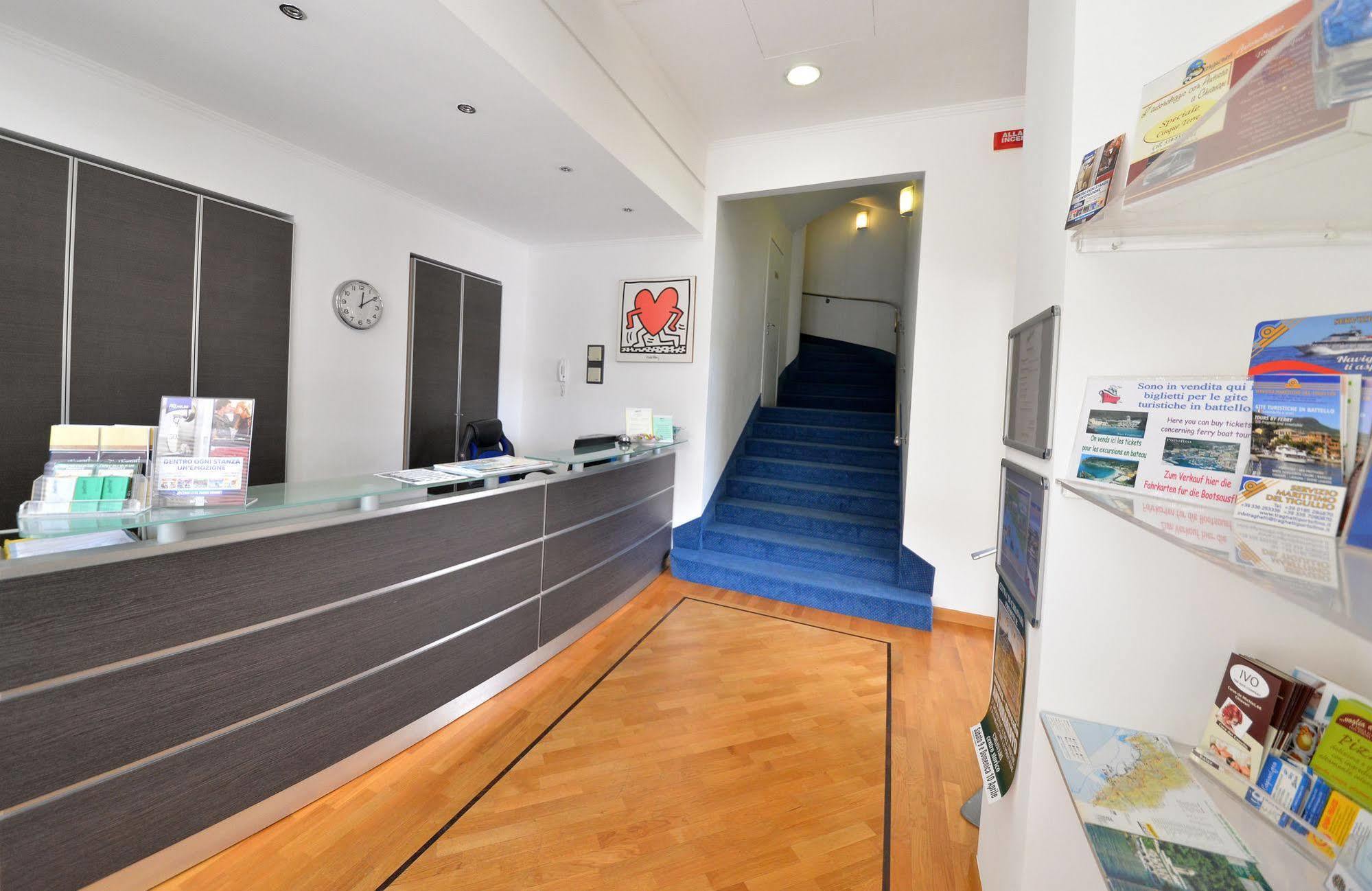 Hotel Ferrari Chiavari Exterior photo