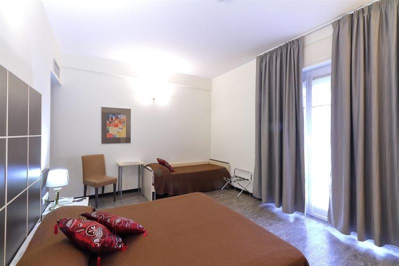 Hotel Ferrari Chiavari Exterior photo